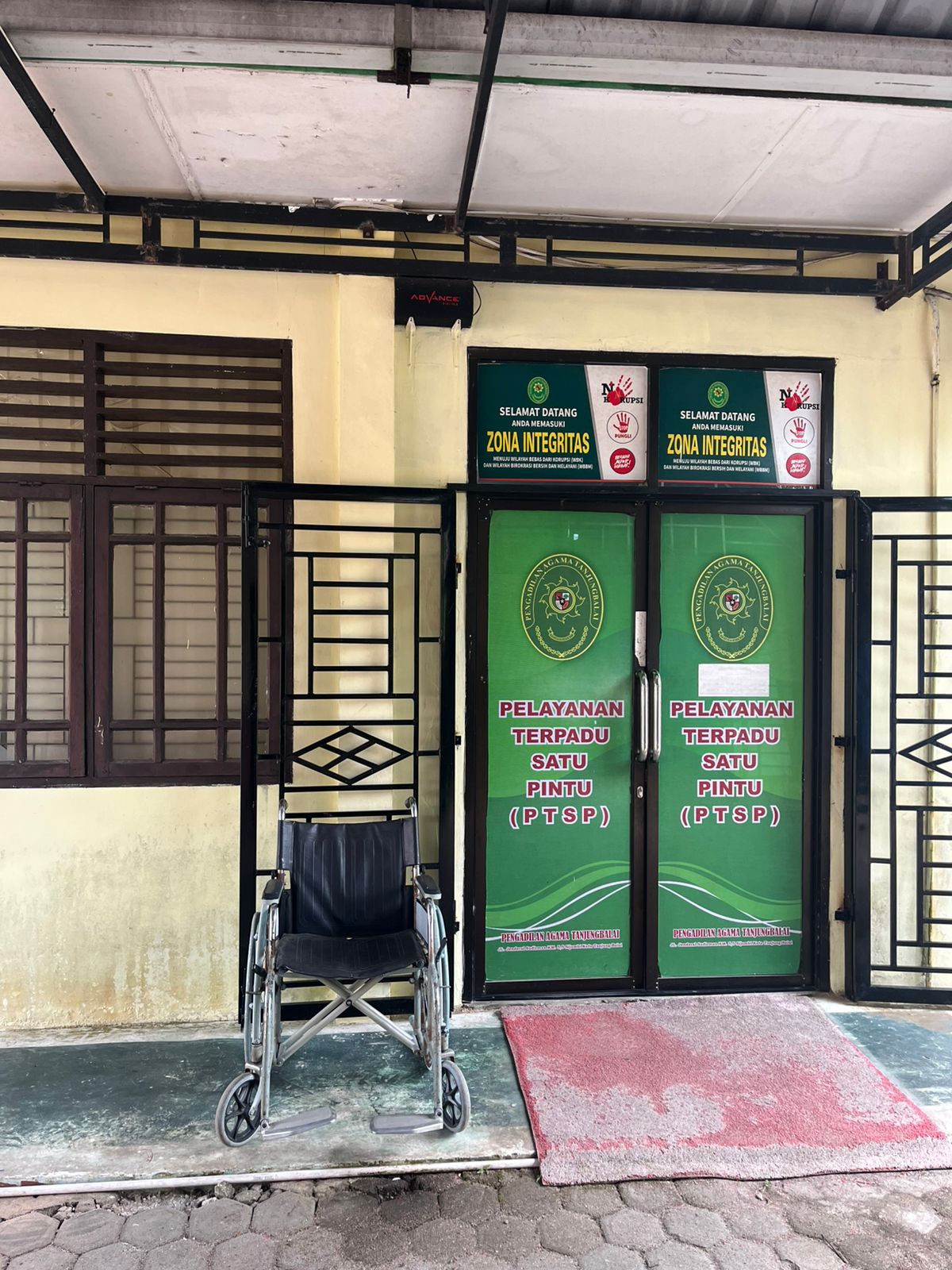 kursi disabilitas